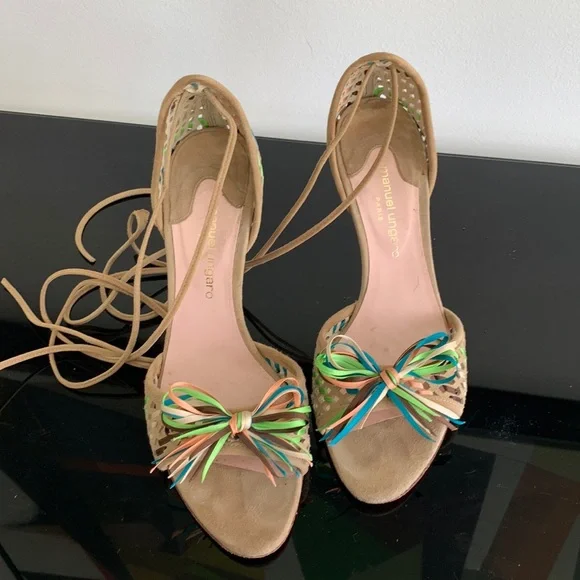 Emanuel Ungaro tan suede heels size 7 - Picture 2 of 7